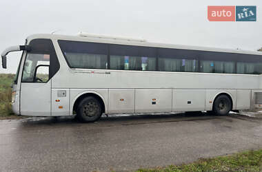 Туристический / Междугородний автобус Hyundai Universe 2009 в 
