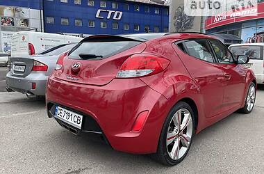 Хэтчбек Hyundai Veloster 2017 в Киеве