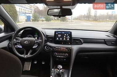 Хэтчбек Hyundai Veloster 2019 в Киеве