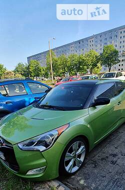 Седан Hyundai Veloster 2012 в Ужгороде