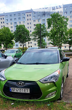 Седан Hyundai Veloster 2012 в Ужгороде