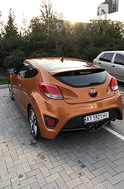 Хетчбек Hyundai Veloster 2015 в 