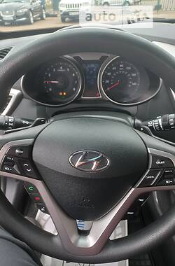 Хетчбек Hyundai Veloster 2016 в Києві