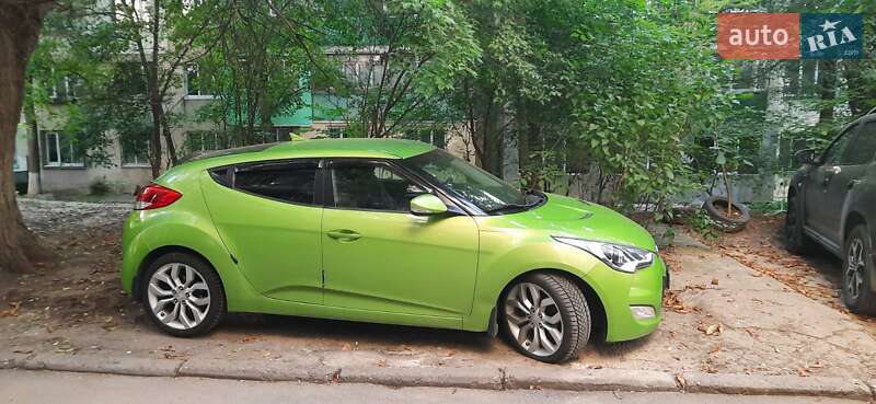 Хэтчбек Hyundai Veloster 2011 в Одессе