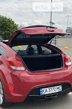 Хэтчбек Hyundai Veloster 2015 в Киеве