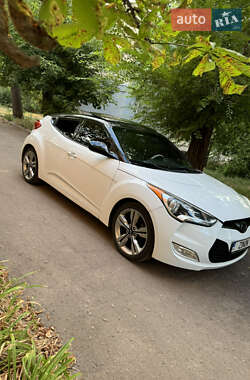 Хэтчбек Hyundai Veloster 2016 в 