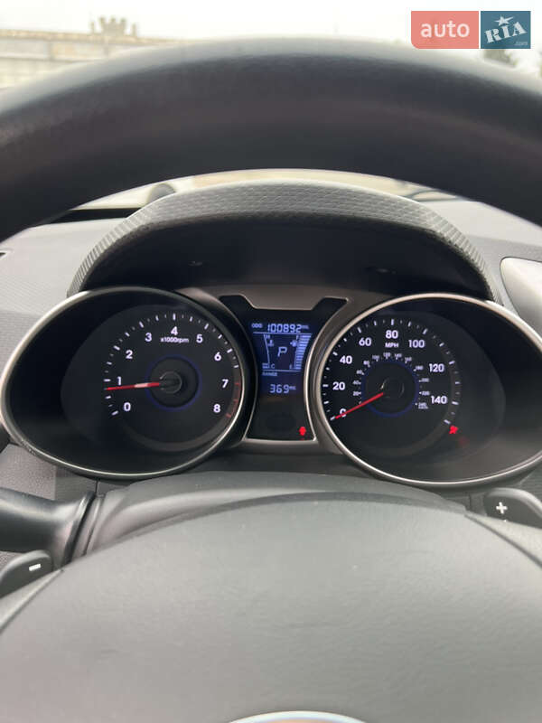 Хетчбек Hyundai Veloster 2015 в Кропивницькому