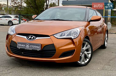 Хэтчбек Hyundai Veloster 2016 в Киеве