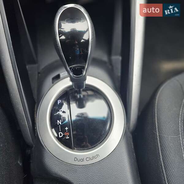 Хэтчбек Hyundai Veloster 2016 в Харькове