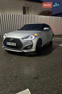 Хэтчбек Hyundai Veloster 2012 в 