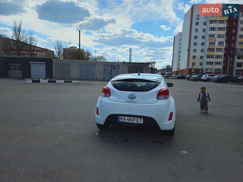 Хэтчбек Hyundai Veloster 2016 в Харькове