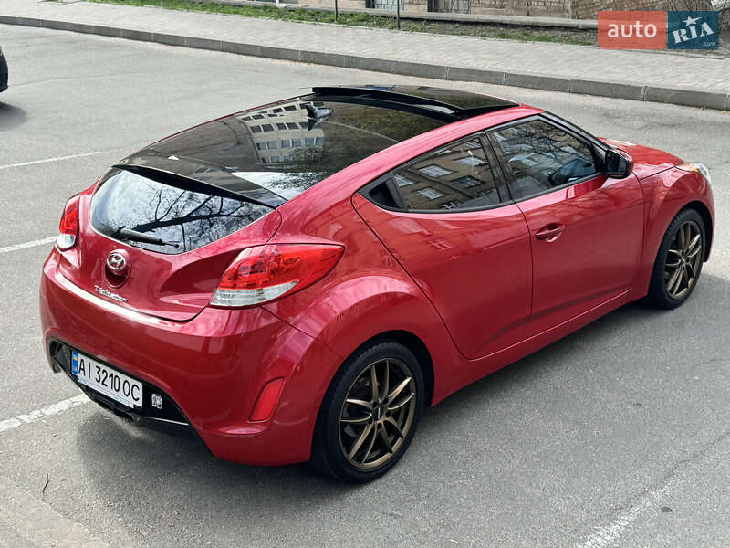 Хэтчбек Hyundai Veloster 2014 в Киеве фото 6 Хэтчбек Hyundai Veloster 2014 в Киеве