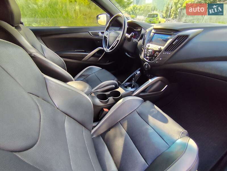 Хэтчбек Hyundai Veloster 2016 в Киеве фото 14 Хэтчбек Hyundai Veloster 2016 в Киеве