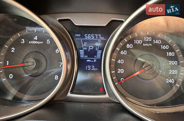 Хетчбек Hyundai Veloster 2013 в 