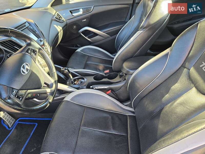 Хетчбек Hyundai Veloster 2013 в Хмельницькому