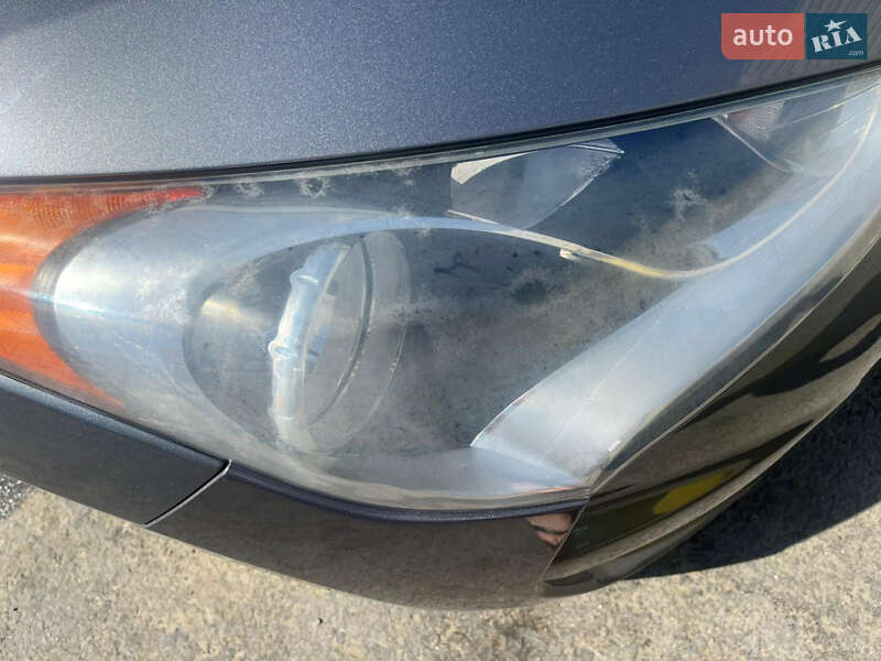 Хэтчбек Hyundai Veloster 2012 в Измаиле