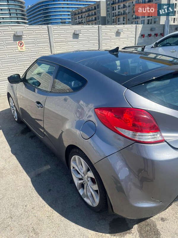 Хэтчбек Hyundai Veloster 2012 в Измаиле