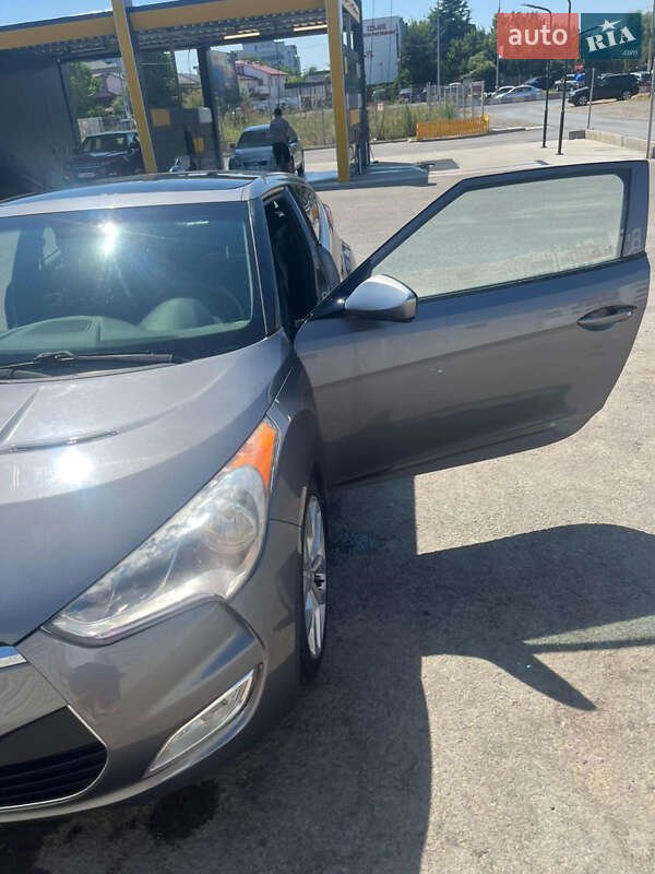 Хэтчбек Hyundai Veloster 2012 в Измаиле