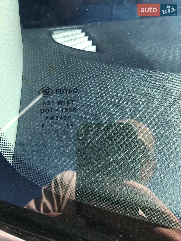 Хэтчбек Hyundai Veloster 2013 в Кривом Роге