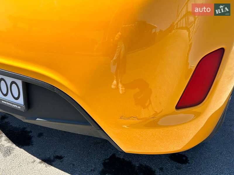 Хэтчбек Hyundai Veloster 2013 в Кривом Роге