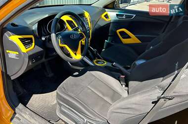Хэтчбек Hyundai Veloster 2013 в Кривом Роге