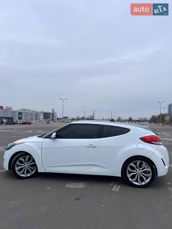Хэтчбек Hyundai Veloster 2011 в Одессе фото 9 Хэтчбек Hyundai Veloster 2011 в Одессе