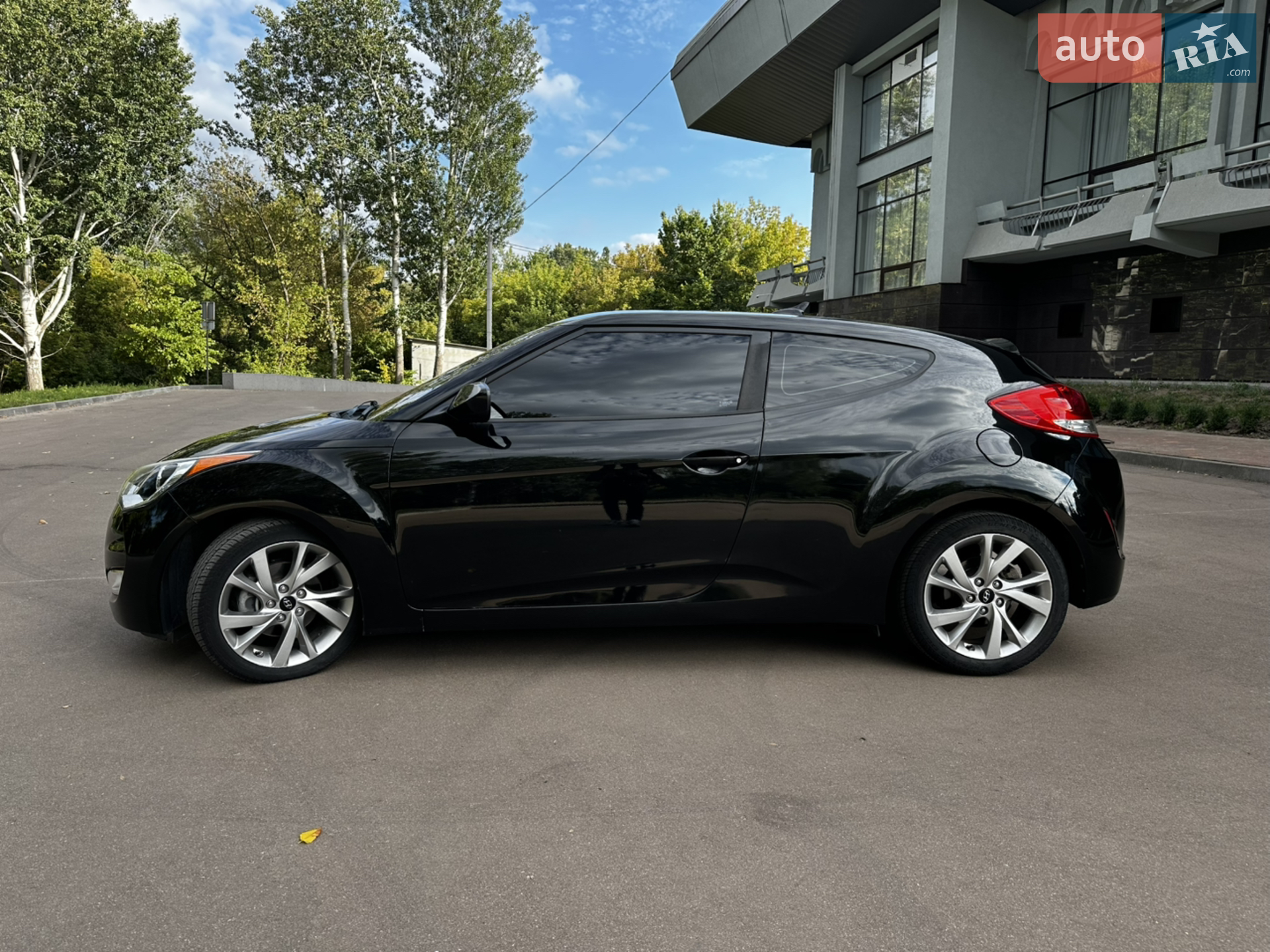 2017 Hyundai Veloster - мініатюра 2
