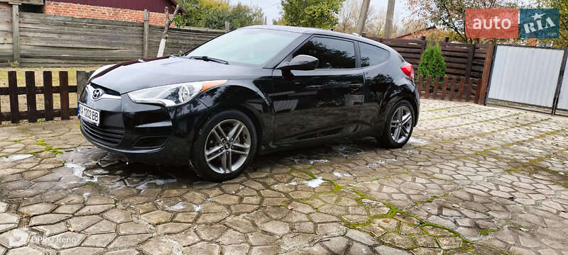 Хэтчбек Hyundai Veloster 2011 в Киеве