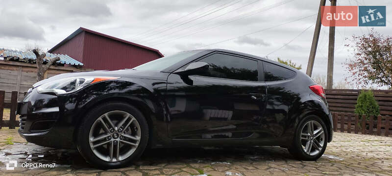 Хэтчбек Hyundai Veloster 2011 в Киеве
