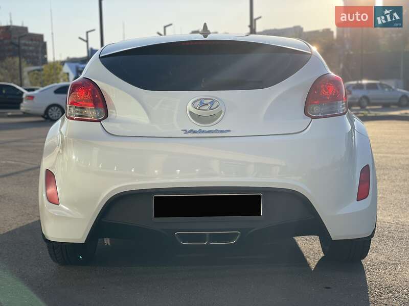 Хэтчбек Hyundai Veloster 2011 в Днепре