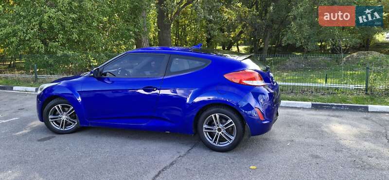 Хэтчбек Hyundai Veloster 2011 в Днепре фото 15 Хэтчбек Hyundai Veloster 2011 в Днепре