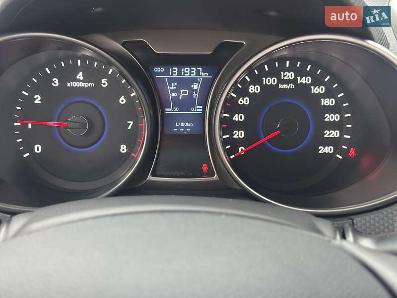 Хетчбек Hyundai Veloster 2013 в Києві