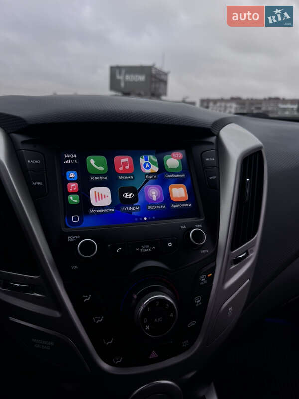 Хэтчбек Hyundai Veloster 2016 в Киеве фото 4 Хэтчбек Hyundai Veloster 2016 в Киеве