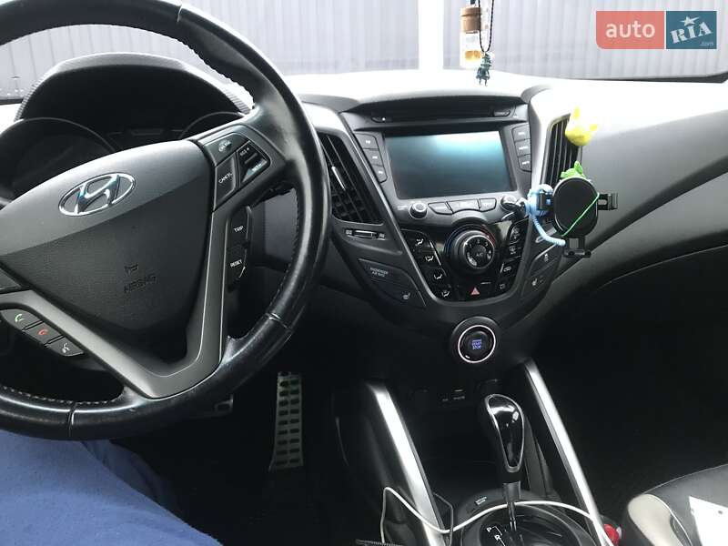 Хэтчбек Hyundai Veloster 2014 в Шептицькому