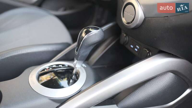 Хетчбек Hyundai Veloster 2016 в Києві