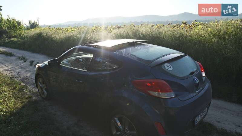 Хетчбек Hyundai Veloster 2016 в Києві