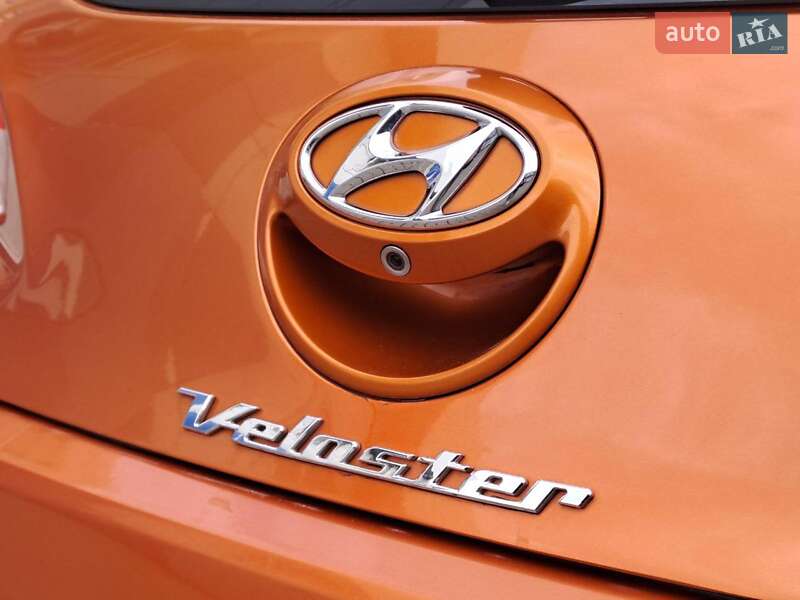 Хэтчбек Hyundai Veloster 2015 в Одессе
