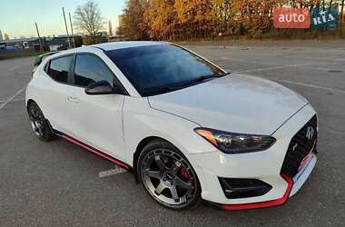 Хэтчбек Hyundai Veloster 2018 в Кропивницком