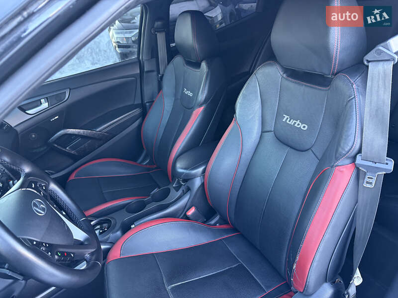 Хетчбек Hyundai Veloster 2014 в Львові