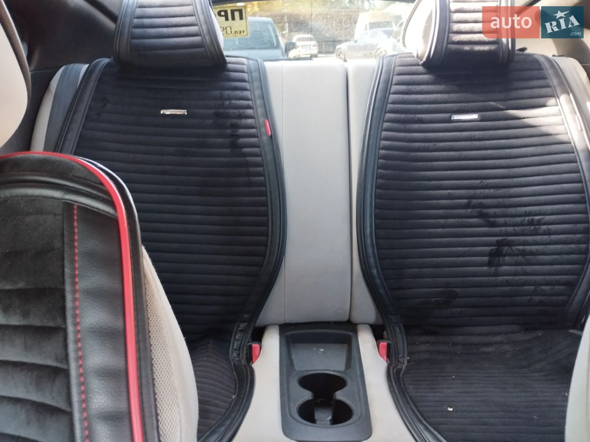2011 Hyundai Veloster - мініатюра 5