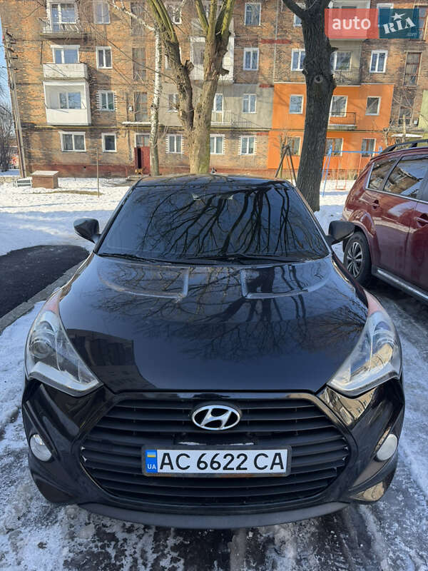 Хэтчбек Hyundai Veloster 2014 в Нововолынске