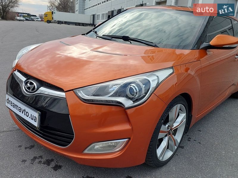Hyundai Veloster 2012