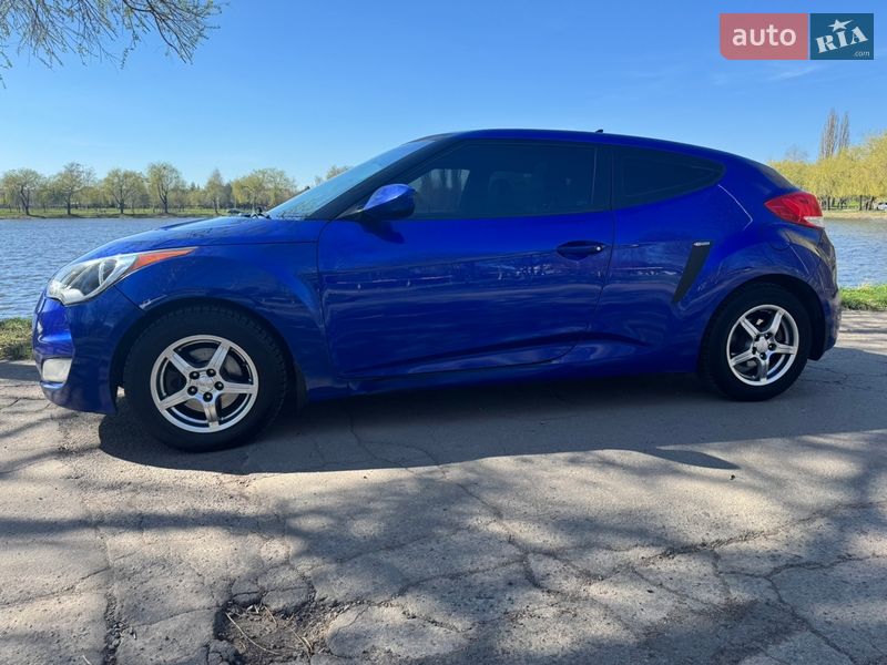 Хэтчбек Hyundai Veloster 2012 в Ровно фото 5 Хэтчбек Hyundai Veloster 2012 в Ровно