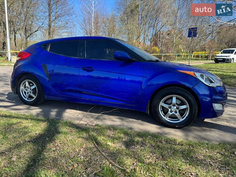 Хэтчбек Hyundai Veloster 2012 в Ровно фото 10 Хэтчбек Hyundai Veloster 2012 в Ровно