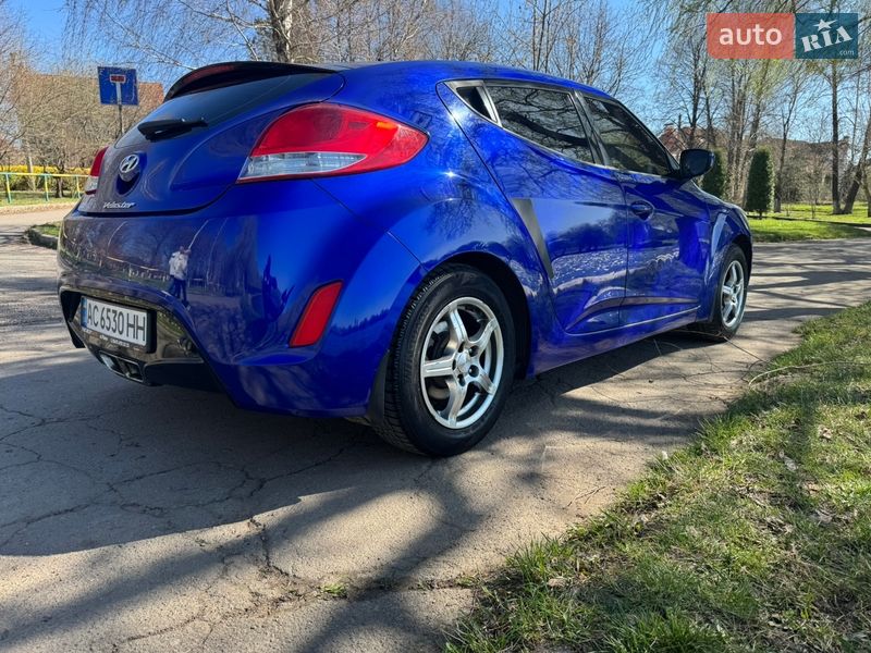 Хэтчбек Hyundai Veloster 2012 в Ровно фото 15 Хэтчбек Hyundai Veloster 2012 в Ровно