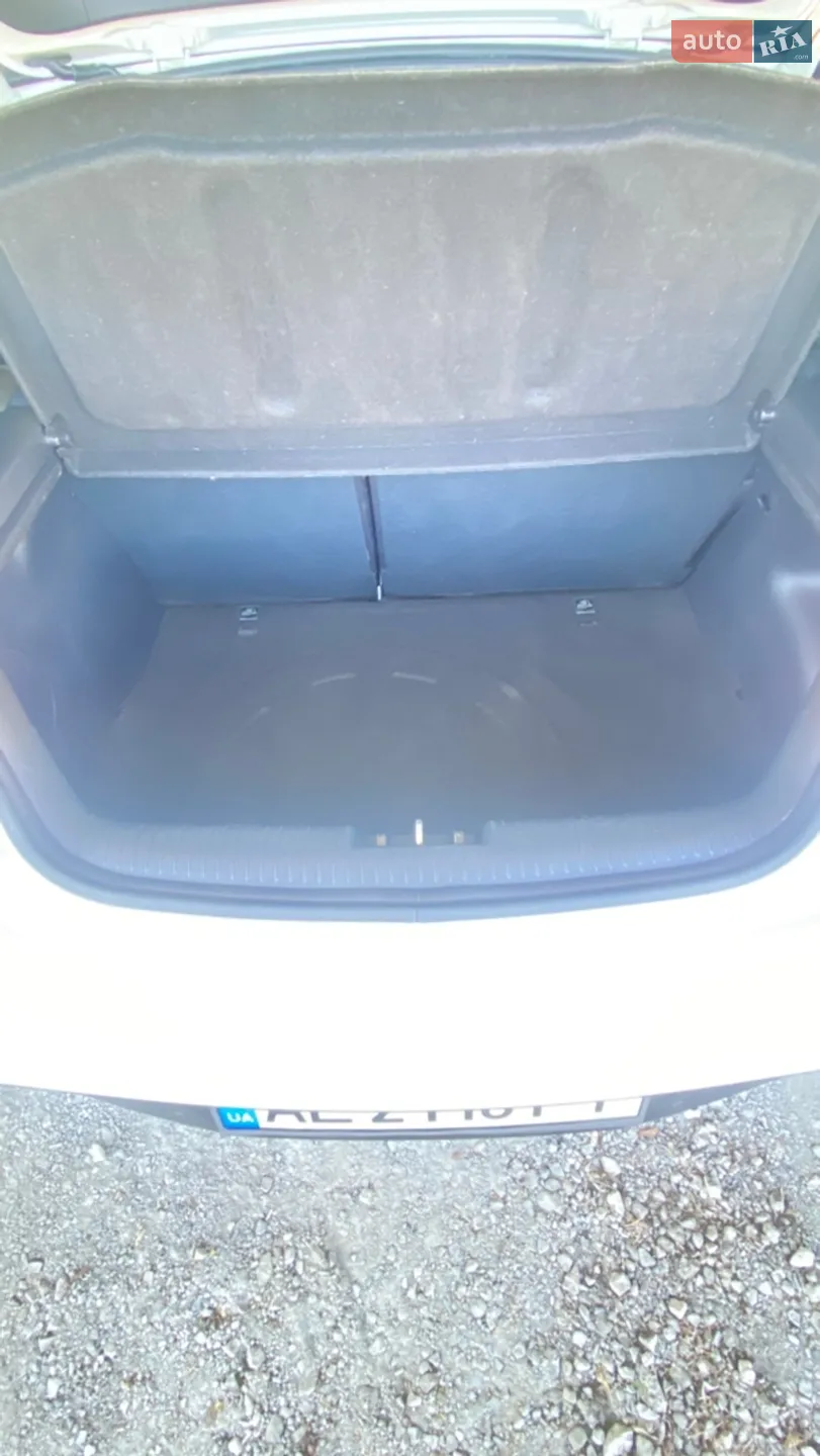 2014 Hyundai Veloster - мініатюра 17