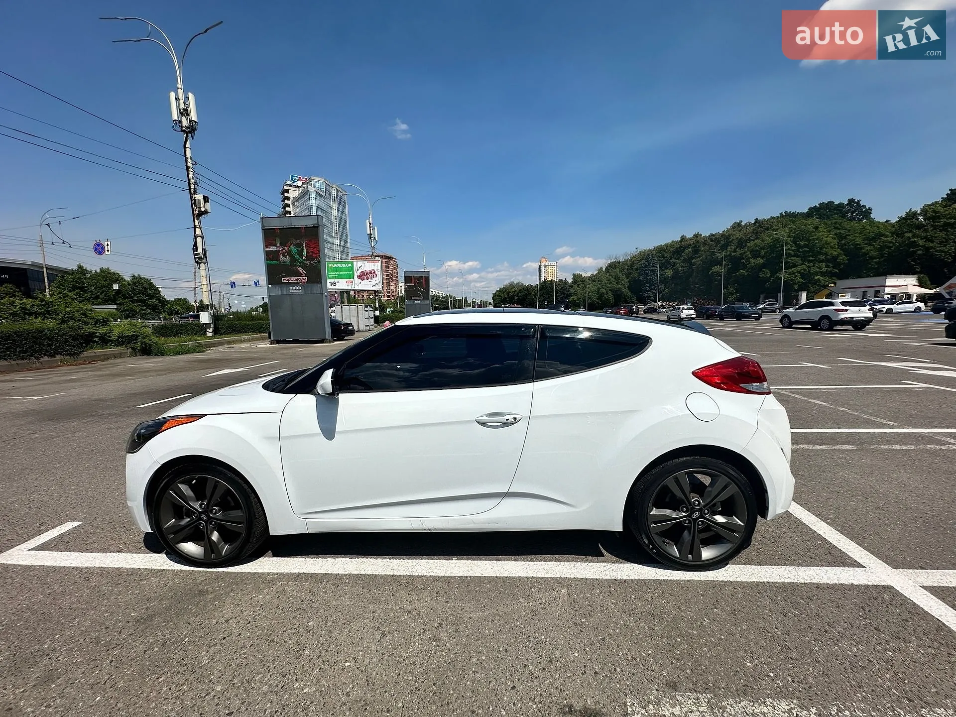 2017 Hyundai Veloster - мініатюра 10