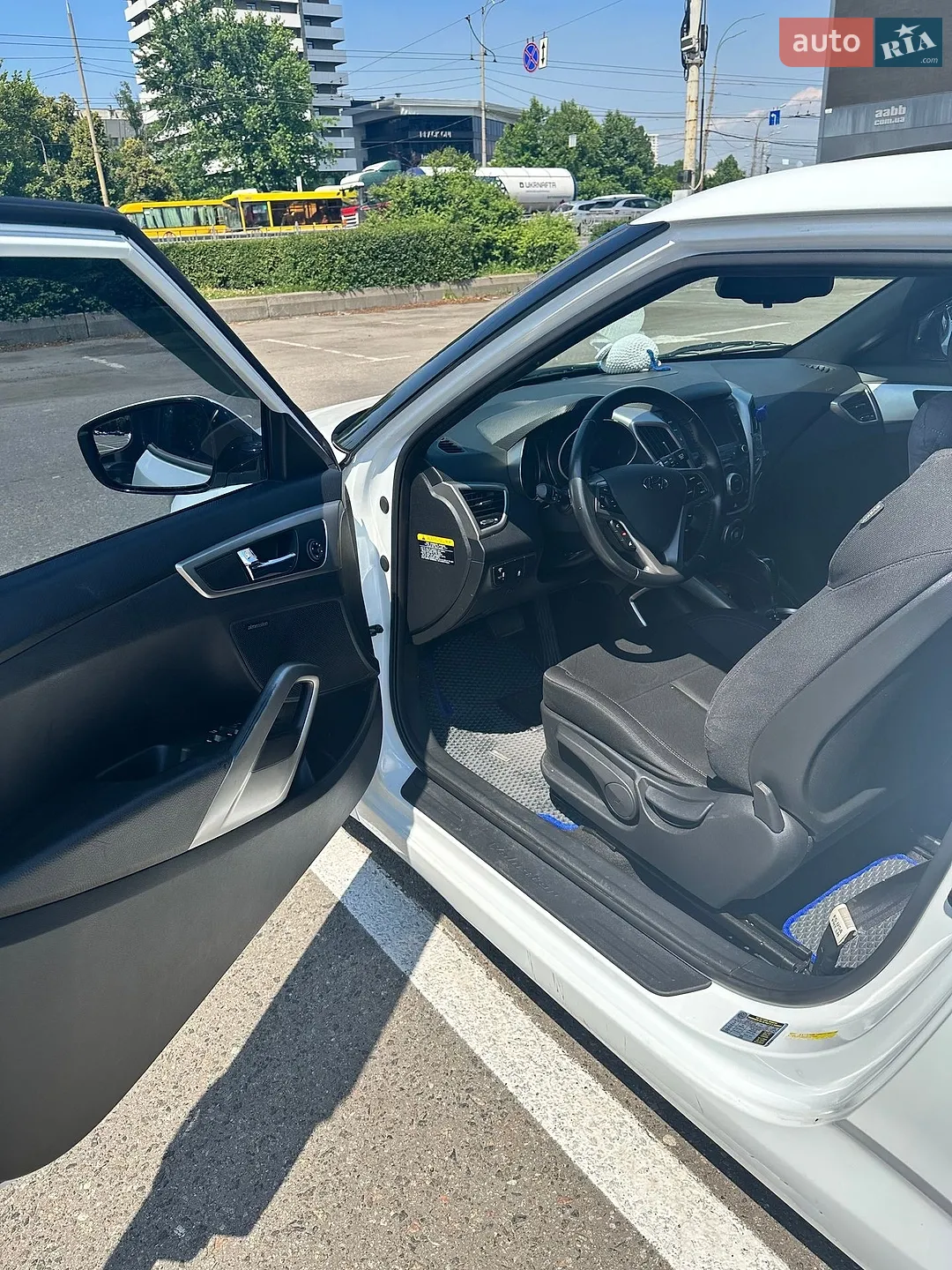2017 Hyundai Veloster - мініатюра 25