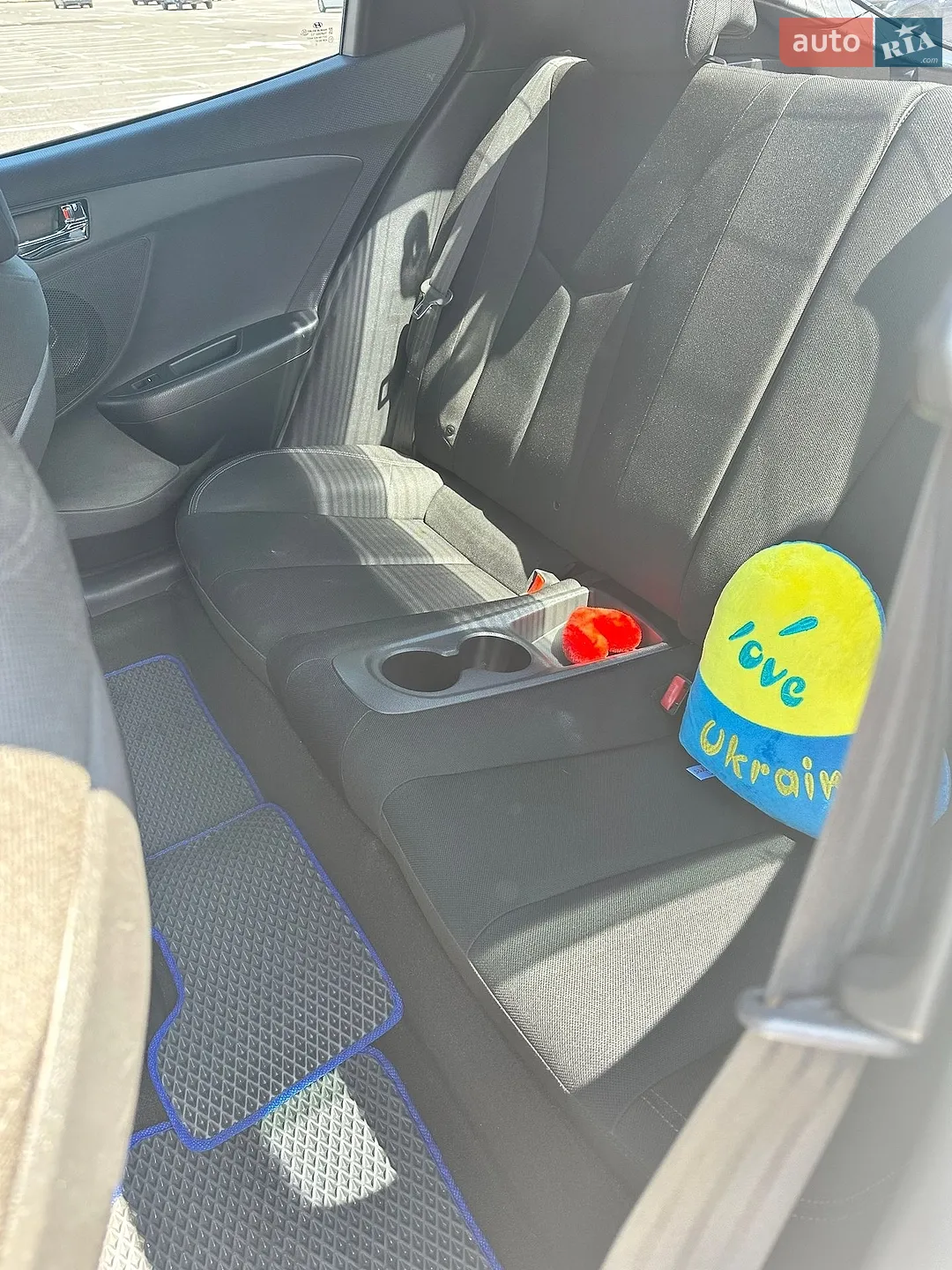 2017 Hyundai Veloster - мініатюра 28