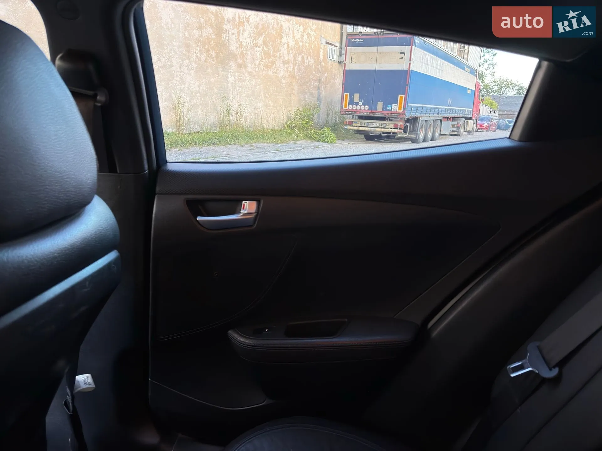 2015 Hyundai Veloster - мініатюра 29